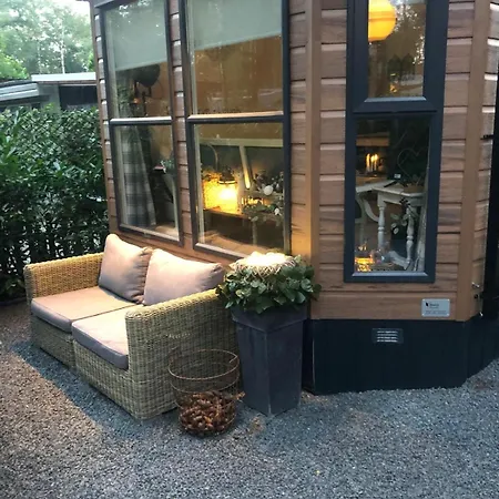 Maison Zeldenrust * Hoenderloo